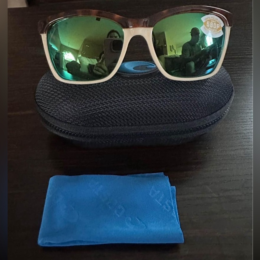 Never worn Costa sunglasses